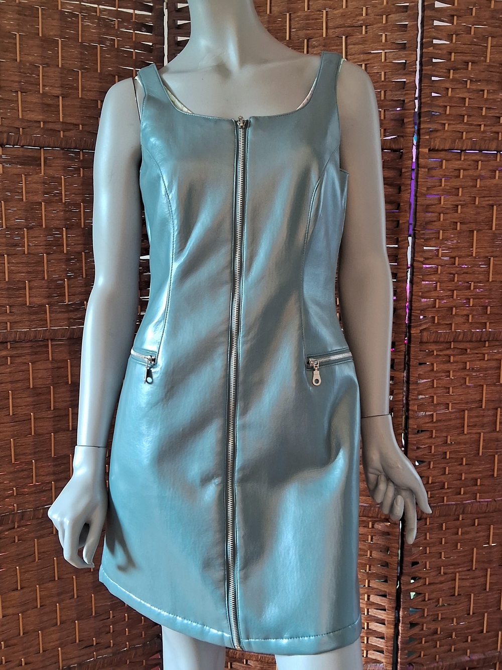 🌟 3/$30. Retro Hardy Faux Leather Zip-Front Dress
